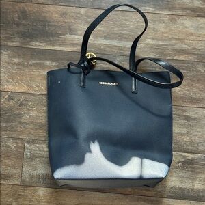 MICHAEL KORS Navy Leather Tote with Gold Logo